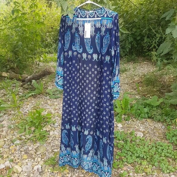 Absolutely stunning duster kimono in a striking paisley, Indian inspired print!! - Picture 11 of 16